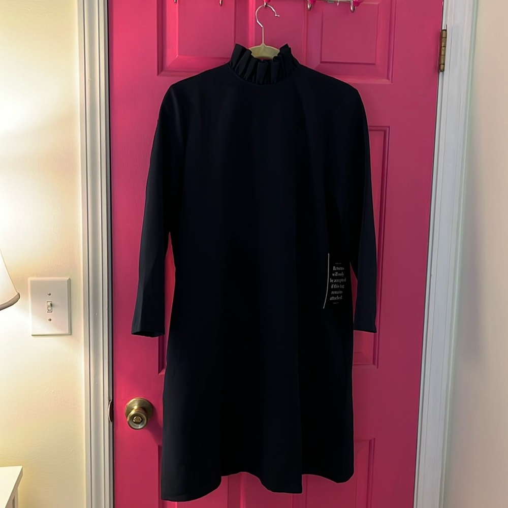 Magnificent Tuckernuck Navy Daphne Bow Dress!!!👗